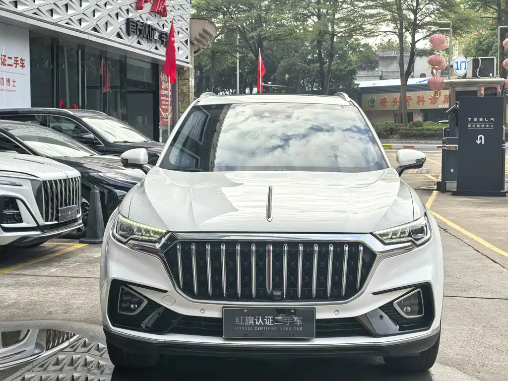 Hongqi HS5 2022 2.0T Zhilian Qixiang four-wheel drive version купить на сайте DeffCars