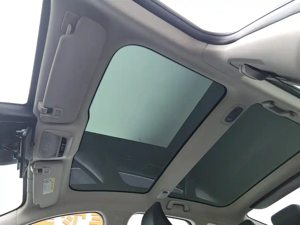 Xpeng P7 2022 480E купить на сайте DeffCars