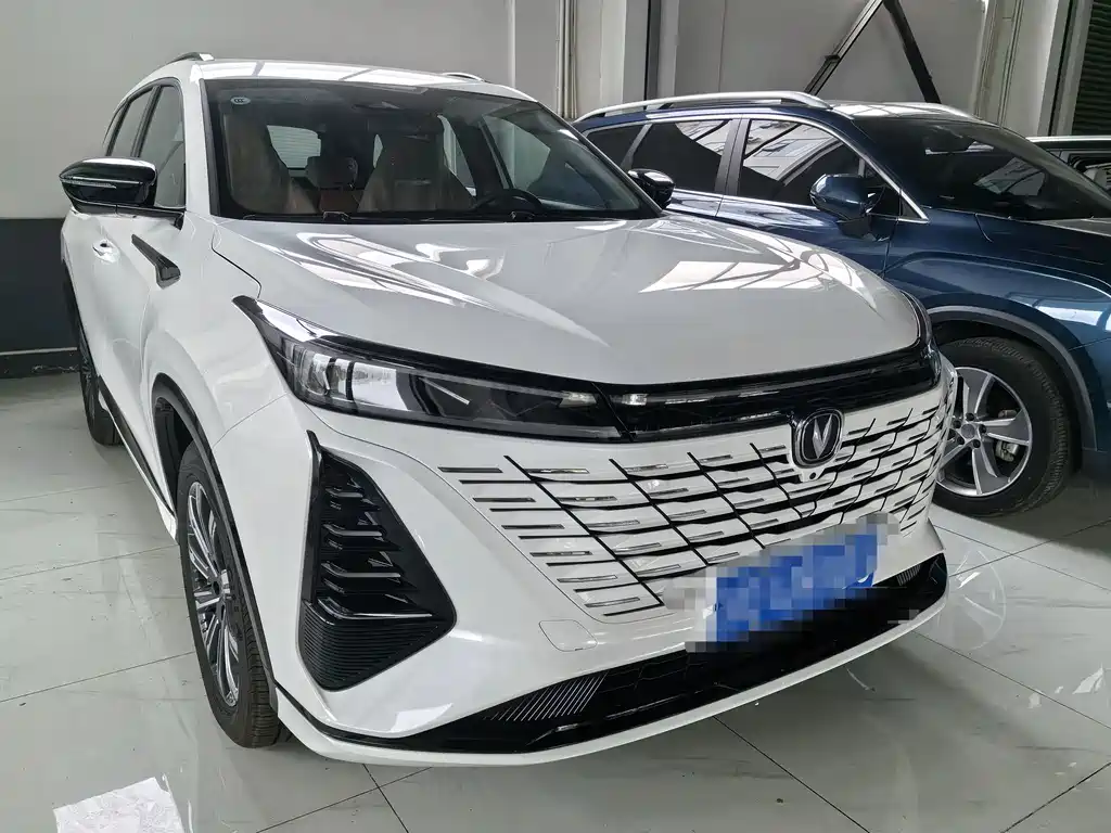 Changan CS75PLUS 2024 third generation championship version 1.5T smart driving and powerful model купить на сайте DeffCars