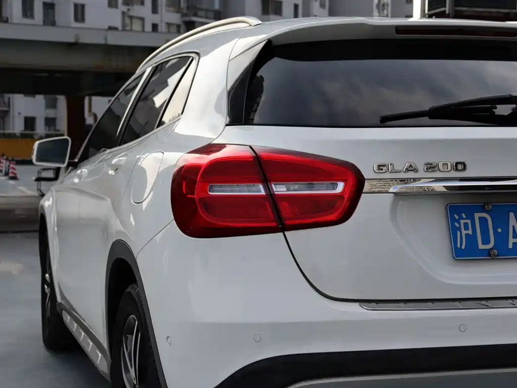Mercedes-Benz GLA 2016 GLA 200 Dynamic купить на сайте DeffCars