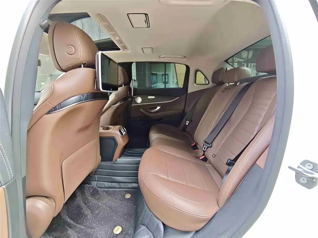 Mercedes-Benz E-Class 2019 E 200 L Sports купить на сайте DeffCars