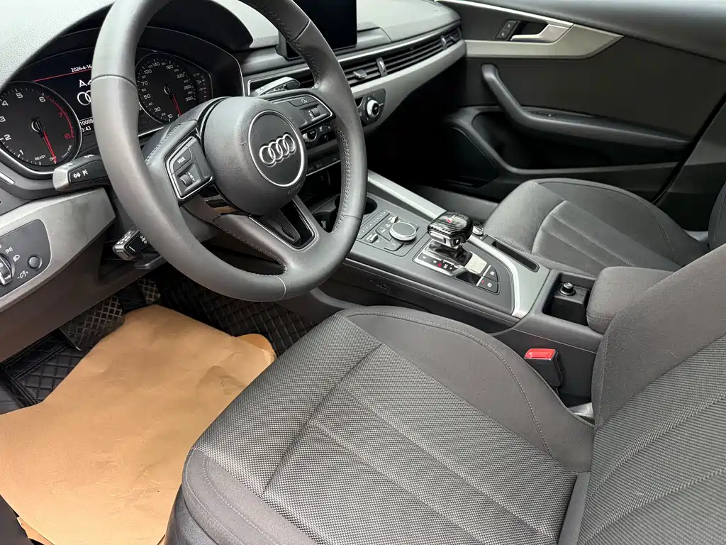 Audi A4L 2018 30th Anniversary Model 40 TFSI Enterprising купить на сайте DeffCars