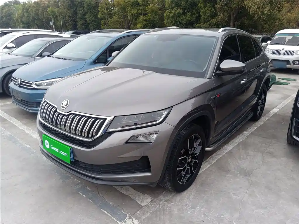 Kodiak GT 2019 TSI330 2WD Deluxe Edition National VI купить на сайте DeffCars