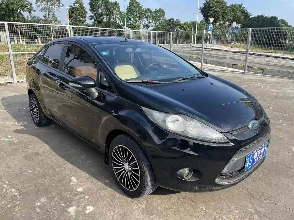 Fiesta 2009 Two-Car 1.5L Automatic Fashion Edition купить на сайте DeffCars