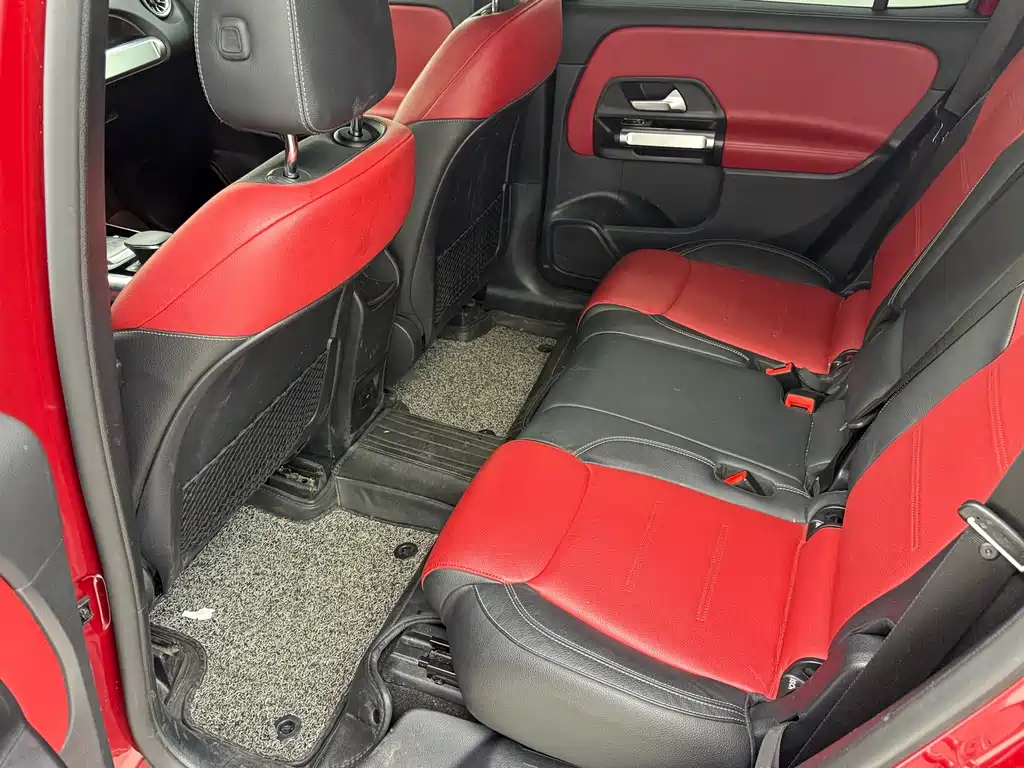 Mercedes-Benz GLB AMG 2022 AMG GLB 35 4MATIC купить на сайте DeffCars