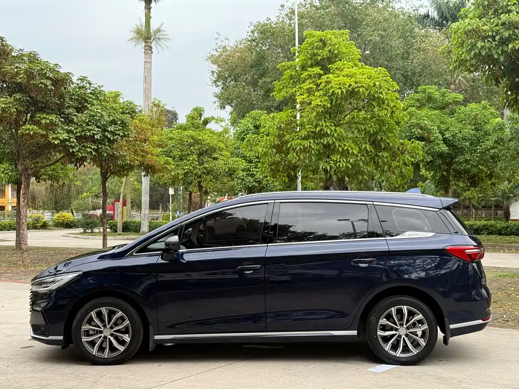 Song MAX 2021 upgraded version 1.5T automatic flagship model 6 seats купить на сайте DeffCars