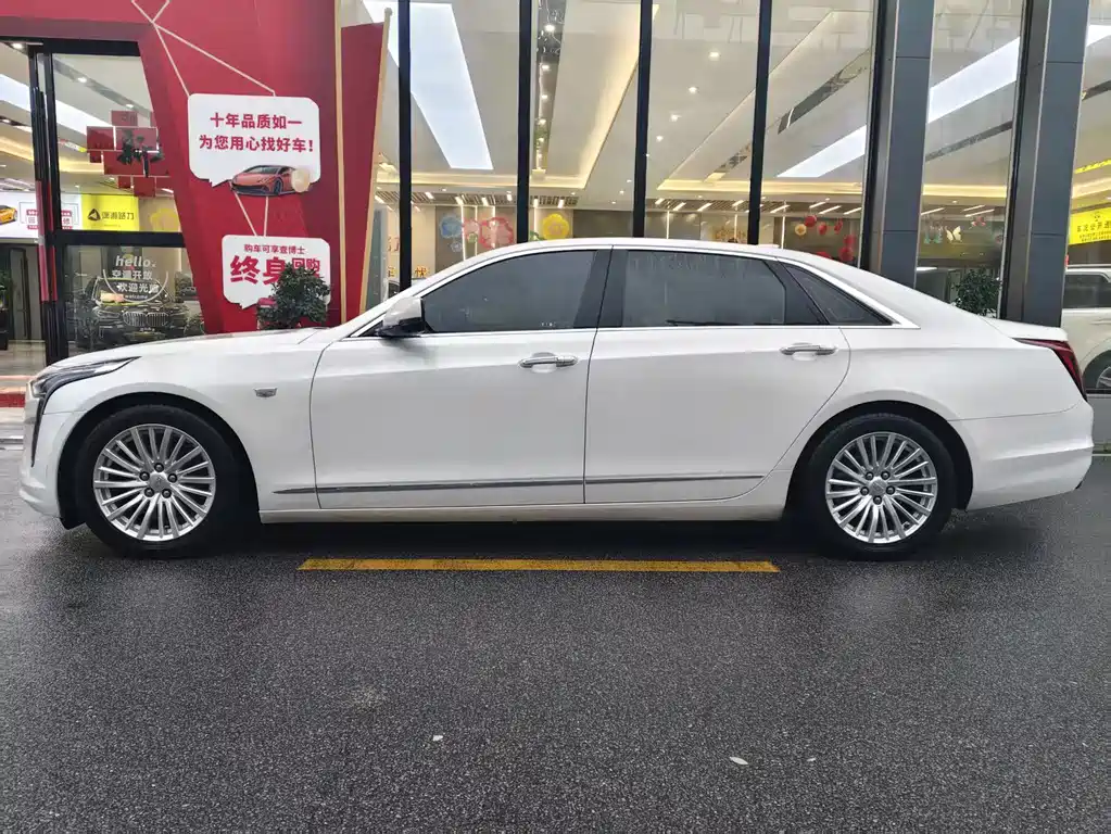 Cadillac CT6 2022 28T luxury model купить на сайте DeffCars