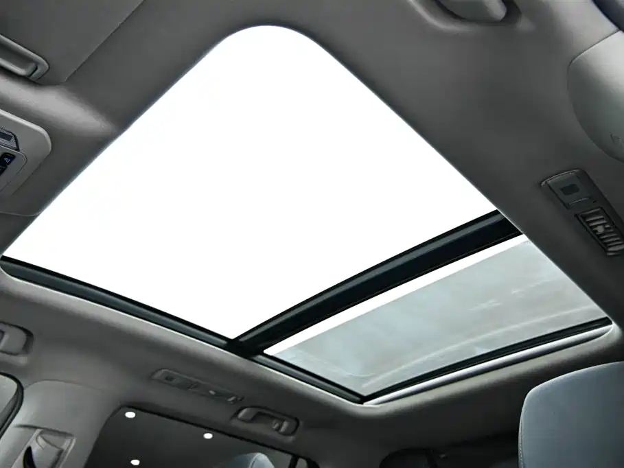 Highlander 2022 dual engine 2.5L four-wheel drive premium version 7 seats купить на сайте DeffCars