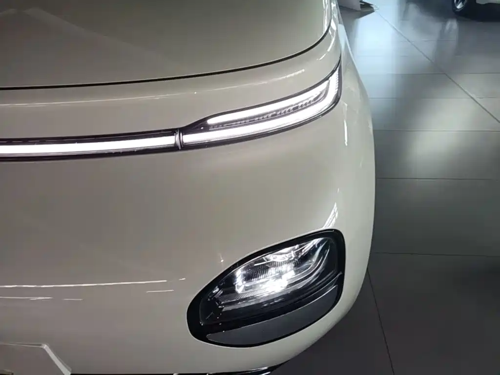 Baojun Yunduo 2023 460 Max купить на сайте DeffCars