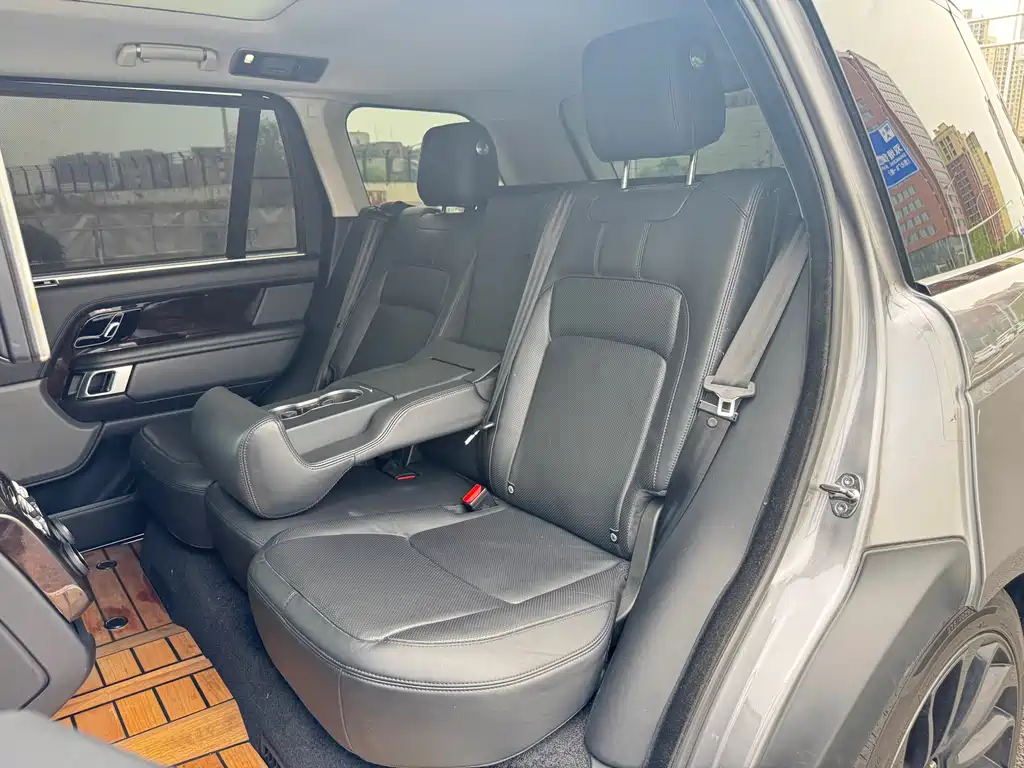 Range Rover 2020 3.0 L6 Legend Extended Edition купить на сайте DeffCars