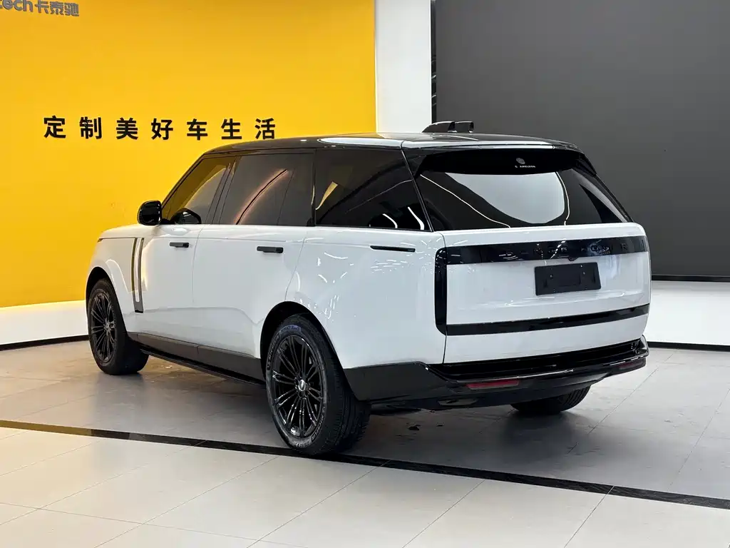 Range Rover 2024 3.0 L6 400PS Extended Edition купить на сайте DeffCars