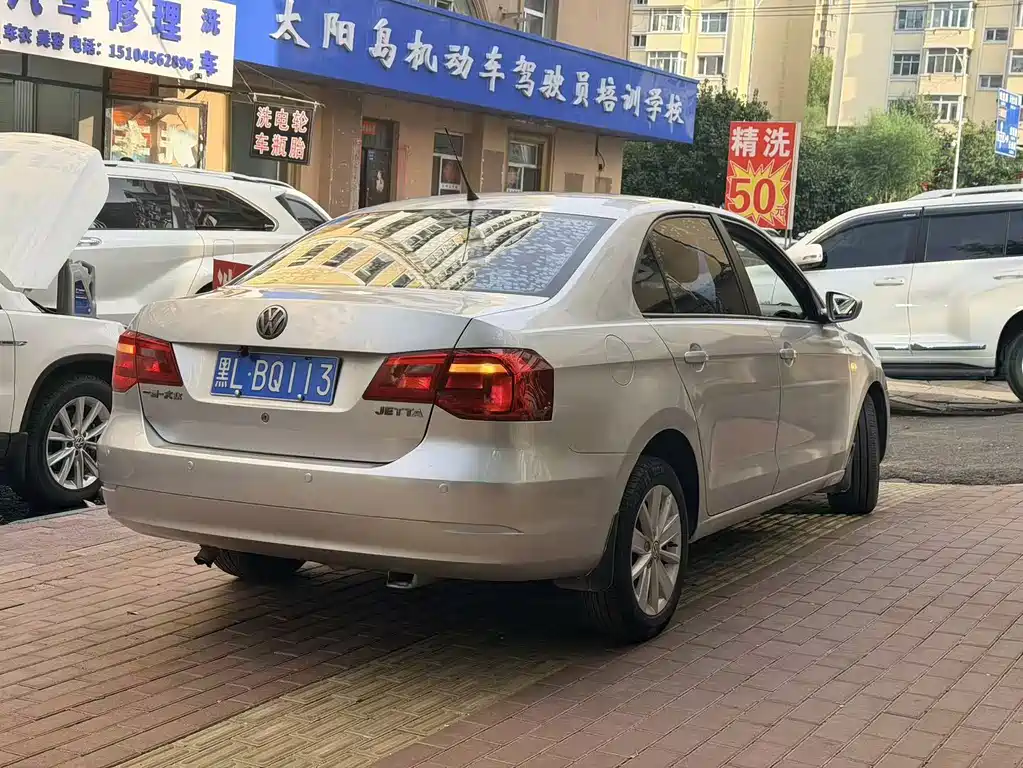Jetta 2013 1.4L Manual Comfort Edition купить на сайте DeffCars