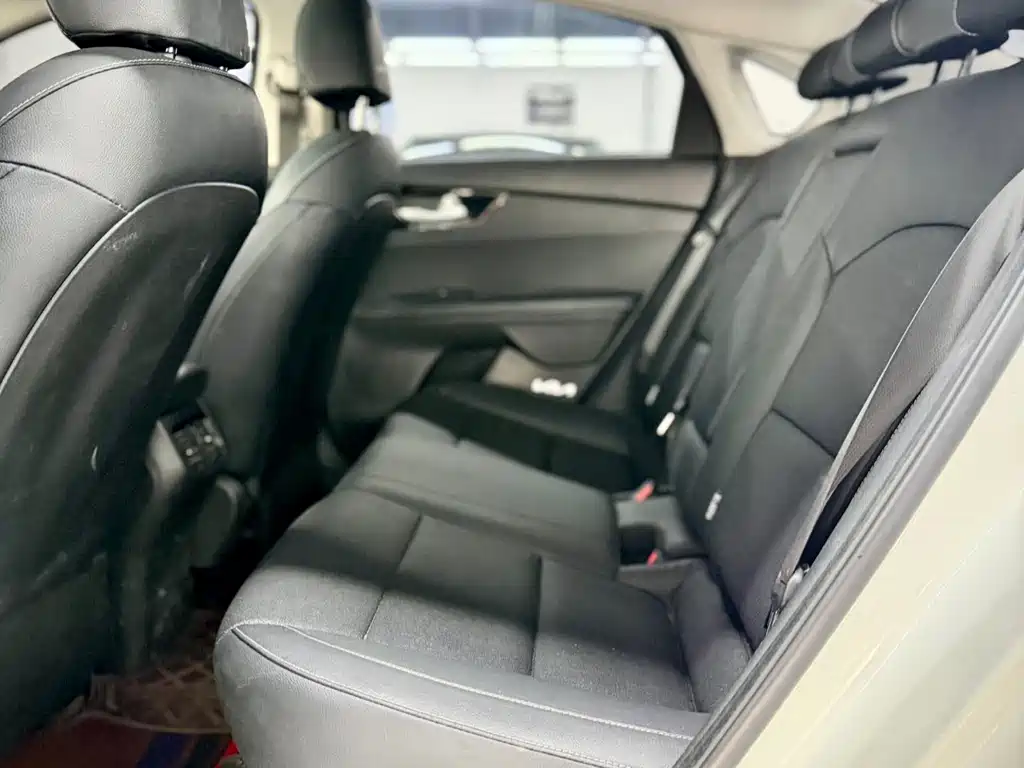Kia K3 2021 1.5L CVT Fashion Edition купить на сайте DeffCars
