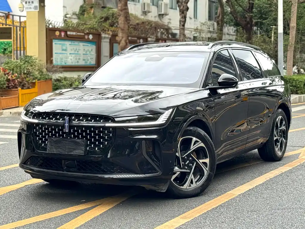 Voyager 2023 2.0T four-wheel drive Zunyi hybrid version купить на сайте DeffCars