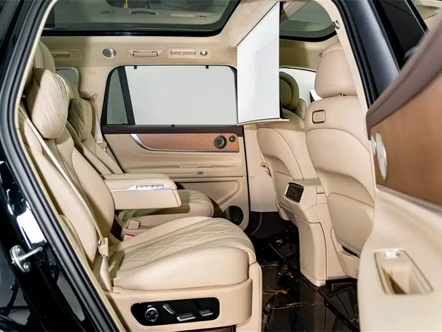 Wenjie M9 2024 extended range Ultra version 42kWh 6-seater version купить на сайте DeffCars