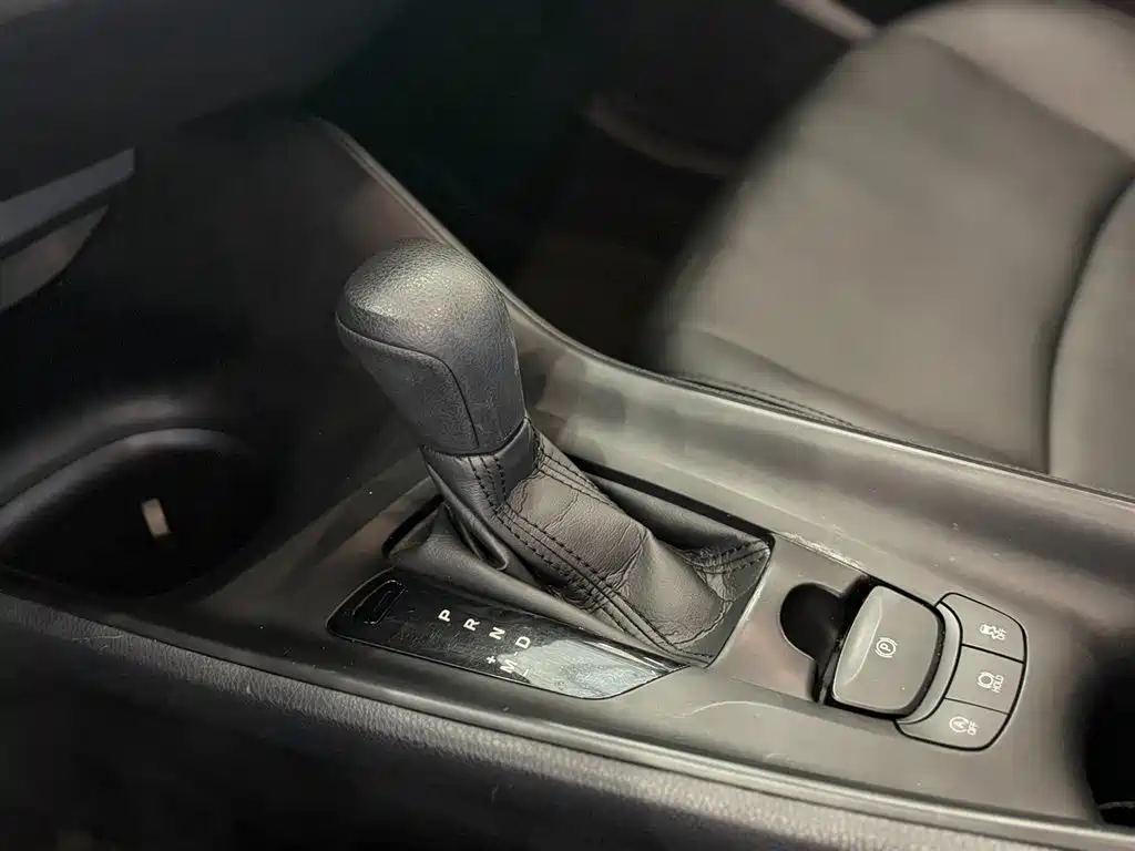 Toyota C-HR 2021 2.0L Comfort Edition купить на сайте DeffCars