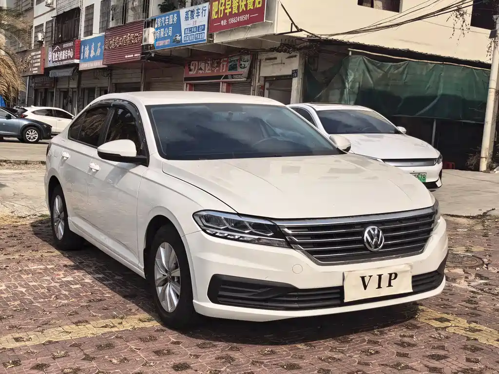 Lavida 2022 1.5L automatic fashion version купить на сайте DeffCars