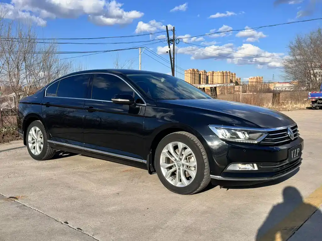 Magotan 2019 330TSI DSG luxury model National VI купить на сайте DeffCars