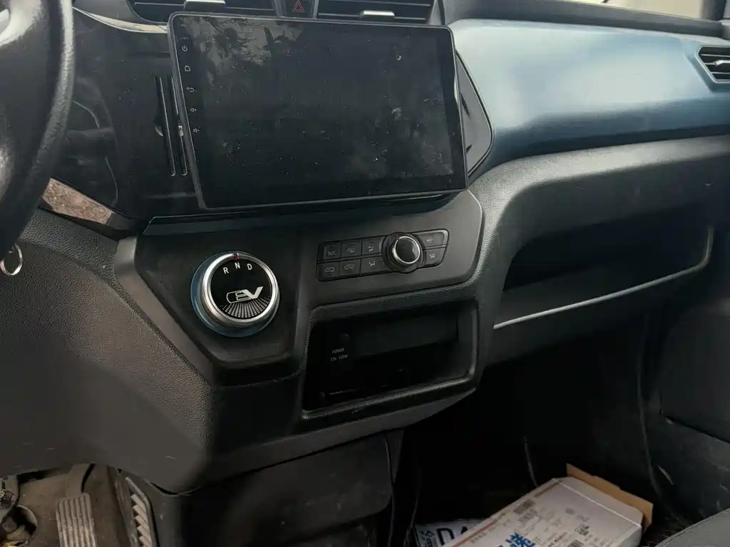 Maxus EV30 2019 Urban Logistics Vehicle Intelligent Edition Long Axis SAIC Era 52.5kWh купить на сайте DeffCars