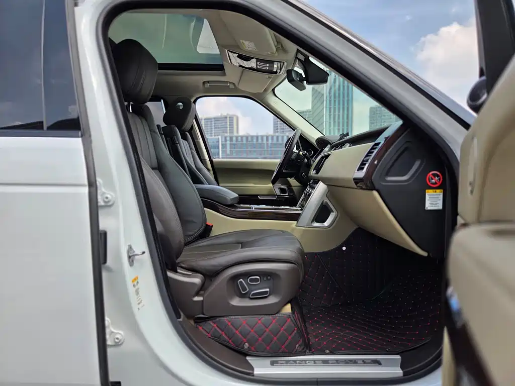 Range Rover 2015 3.0 SC V6 Vogue SE Genesis Extended Edition купить на сайте DeffCars