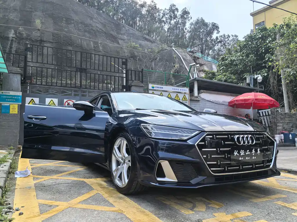 Audi A7L 2022 45 TFSI S-line Dream Future Edition купить на сайте DeffCars