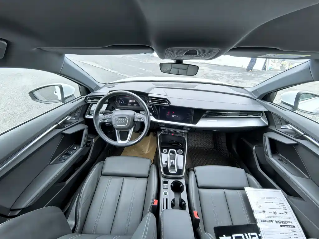 Audi A3 2025 A3L Limousine 35TFSI Flying Spur Enjoyable Model купить на сайте DeffCars