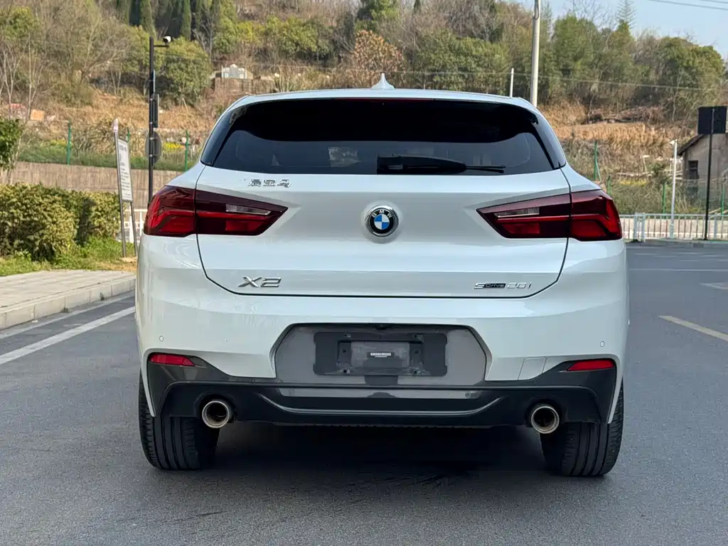 BMW X2 2021 sDrive25i leading M sports package купить на сайте DeffCars