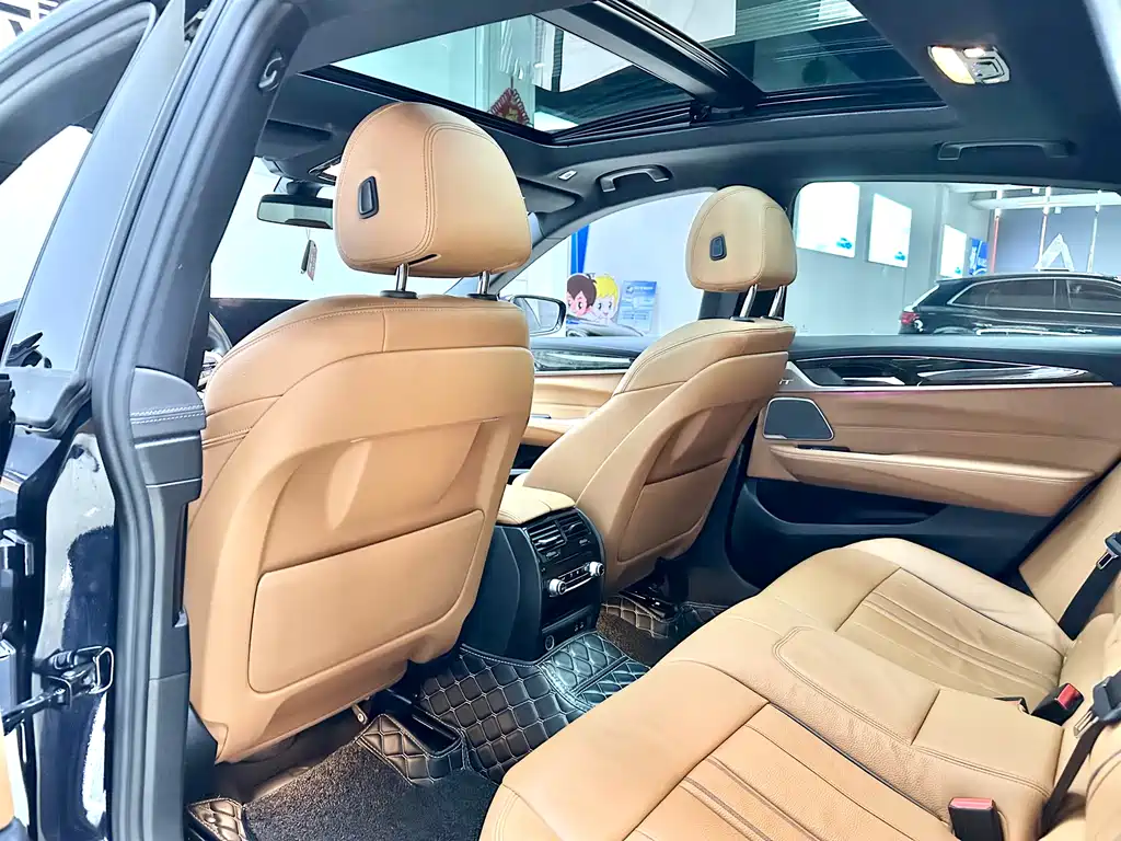 BMW 6 Series GT 2022 630i M Sports Package купить на сайте DeffCars