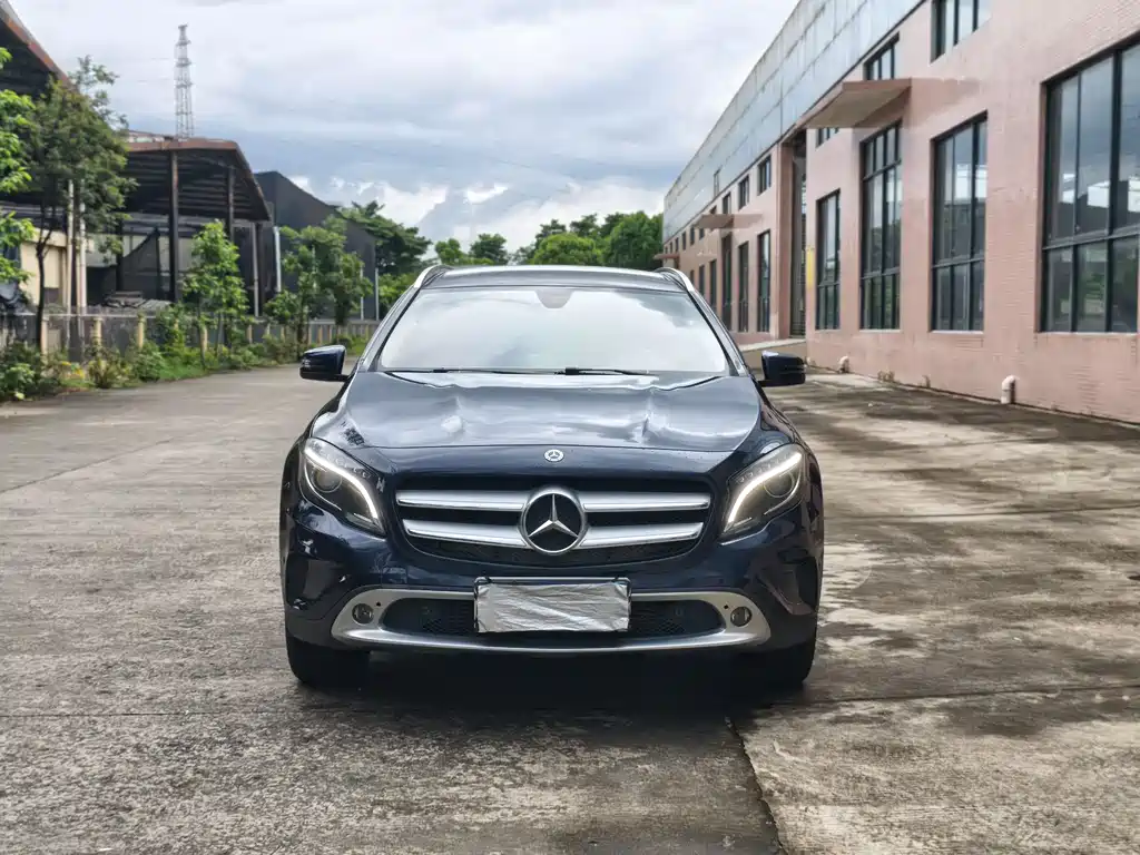 Mercedes GLA 2016 200 Fashion Edition купить на сайте DeffCars