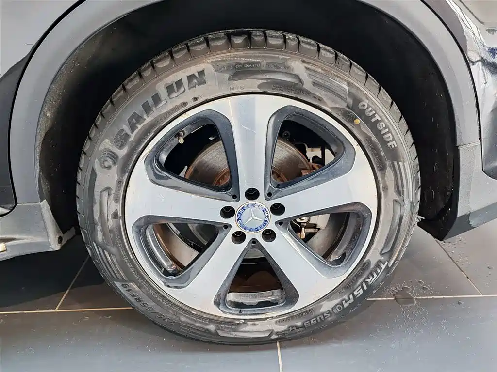 Mercedes-Benz GLC 2018 GLC 260 4MATIC luxury model купить на сайте DeffCars