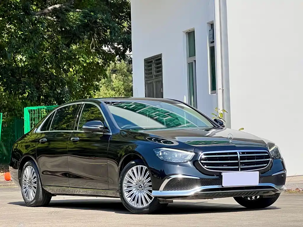 Mercedes-Benz E-Class 2021 E 300 L Premium Model купить на сайте DeffCars