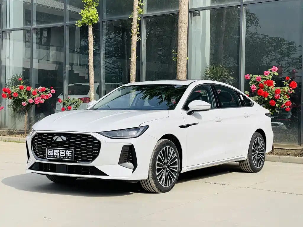 Fengyun A8L 2025 1.5TGDI 145km luxury model купить на сайте DeffCars