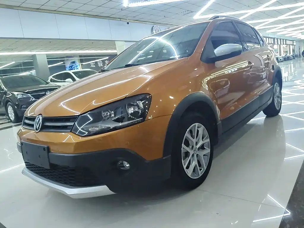Polo 2016 1.6L Cross Polo automatic купить на сайте DeffCars