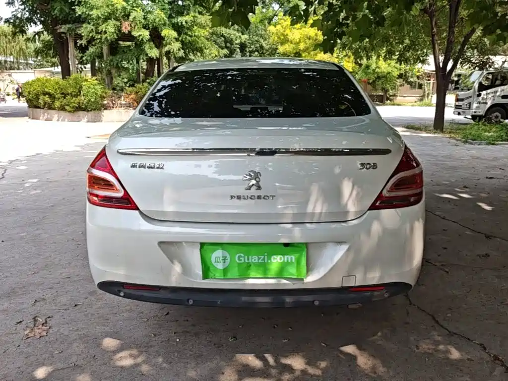 Peugeot 308 2013 1.6L Automatic Premium Edition купить на сайте DeffCars