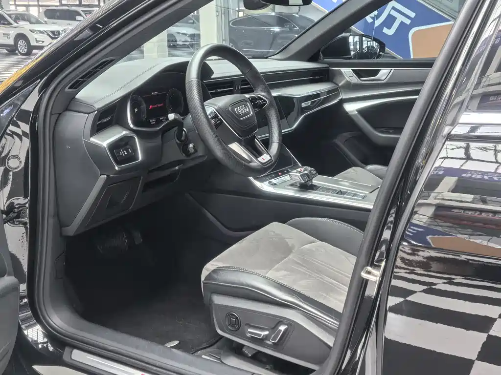 Audi A6L 2023 40 TFSI luxury and dynamic model купить на сайте DeffCars