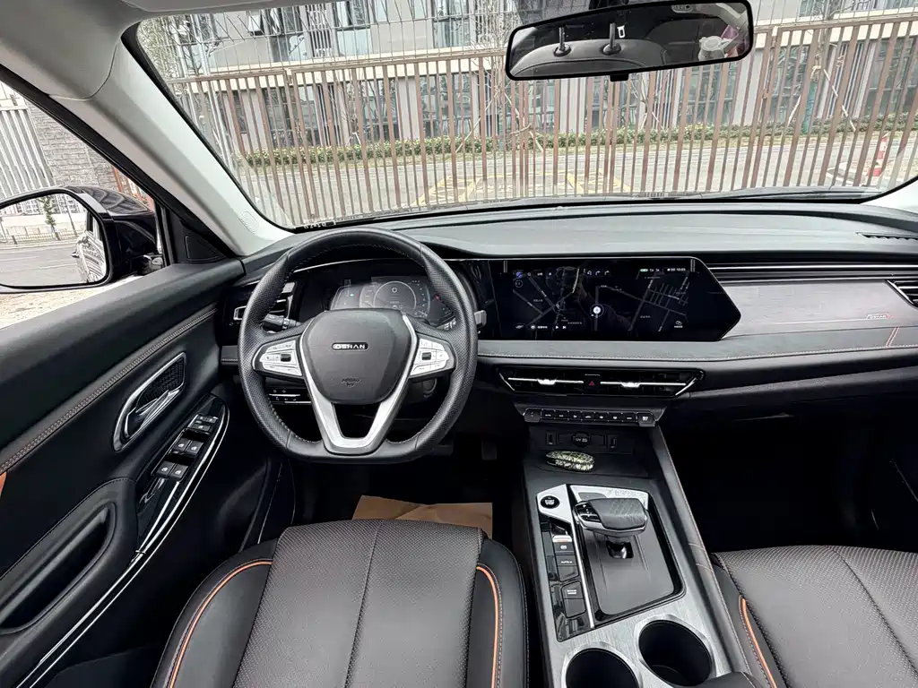 Changan Auchan X7 PLUS 2022 1.5T Blue Whale Edition Automatic Premium Model купить на сайте DeffCars