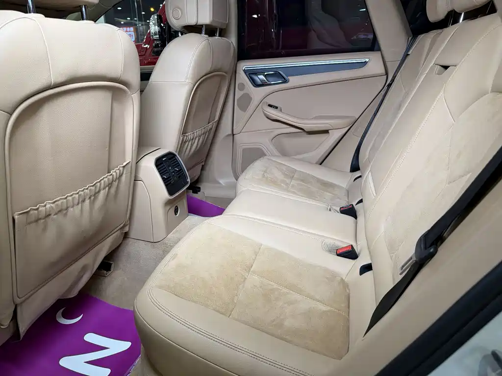 Macan 2017 Macan 2.0T купить на сайте DeffCars