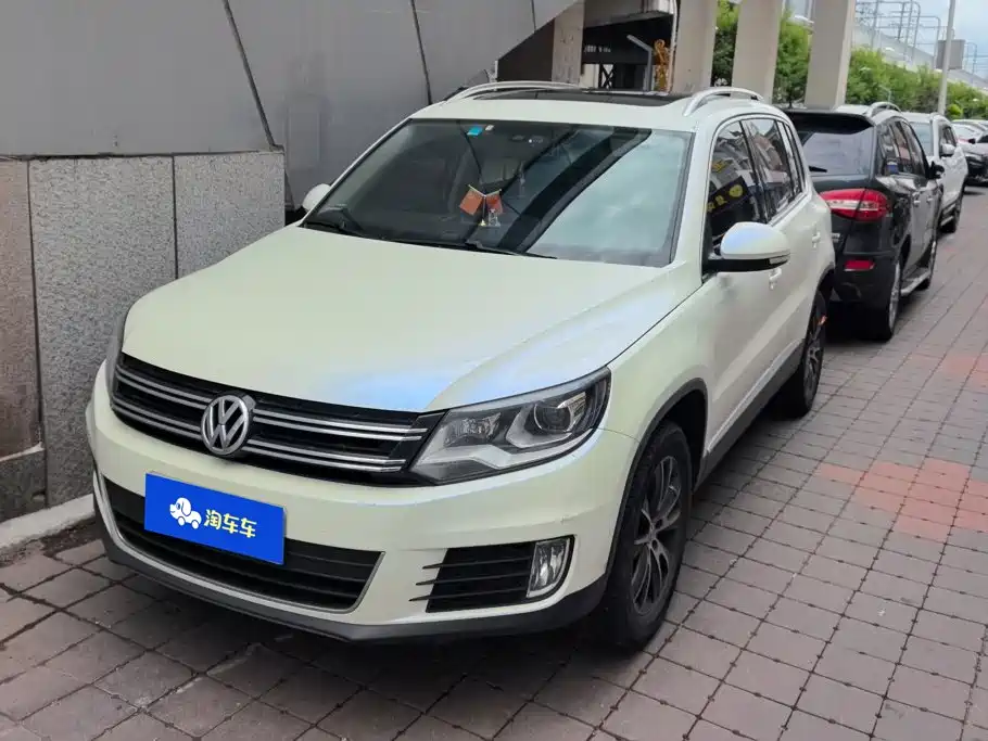 Tiguan 2015 1.8TSI automatic two-wheel drive comfort version купить на сайте DeffCars