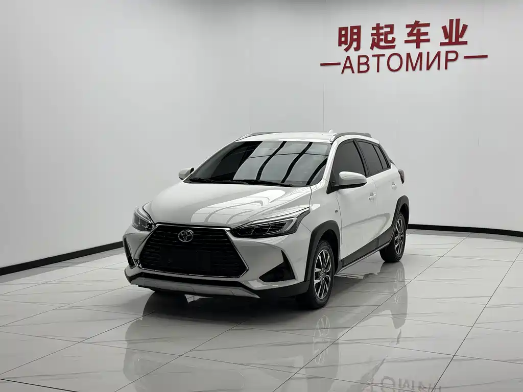 Yaris L Zhixuan 2022 Dazzling X 1.5L CVT Deluxe Plus Edition купить на сайте DeffCars