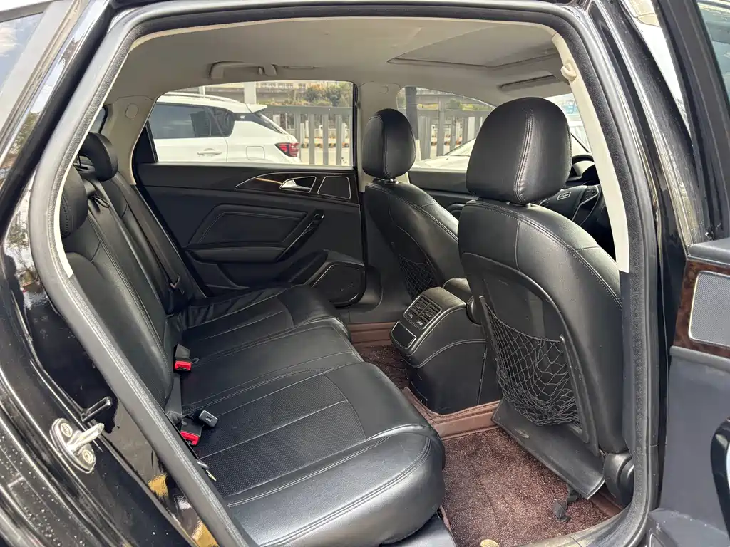 Zotye Z700 2018 model Z700H 1.8T DCT exclusive model купить на сайте DeffCars