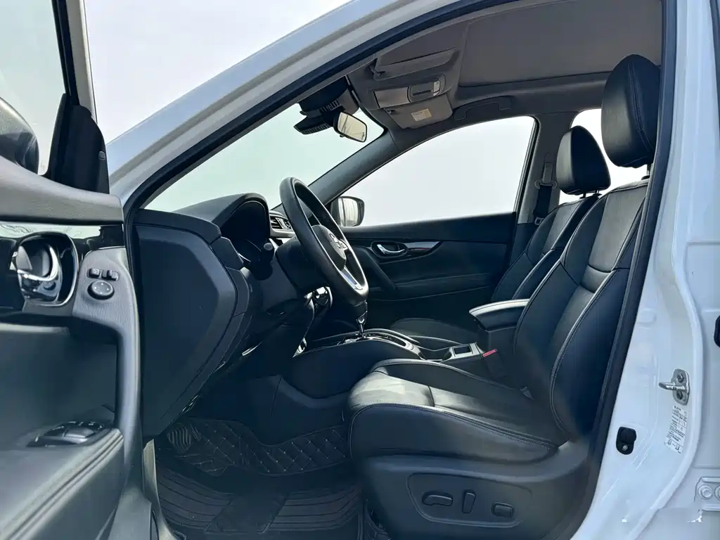 X-Trail 2023 Classic 2.0L 2WD Intelligent Comfort Edition купить на сайте DeffCars
