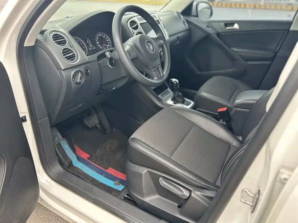 Tiguan 2016 280TSI automatic two-wheel drive Silk Road Style Edition купить на сайте DeffCars
