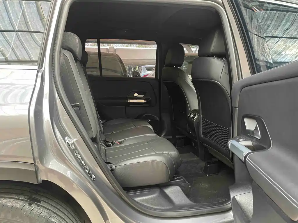 Mercedes-Benz GLB 2023 facelift GLB 200 dynamic купить на сайте DeffCars