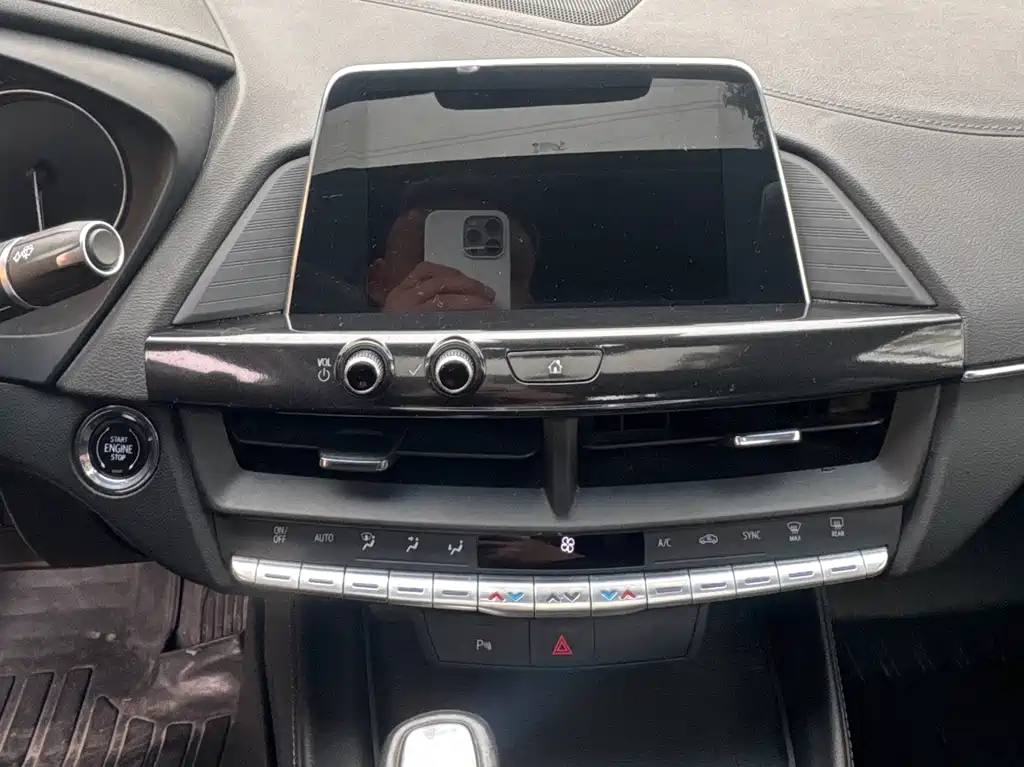 Cadillac CT4 2023 25T luxury model купить на сайте DeffCars