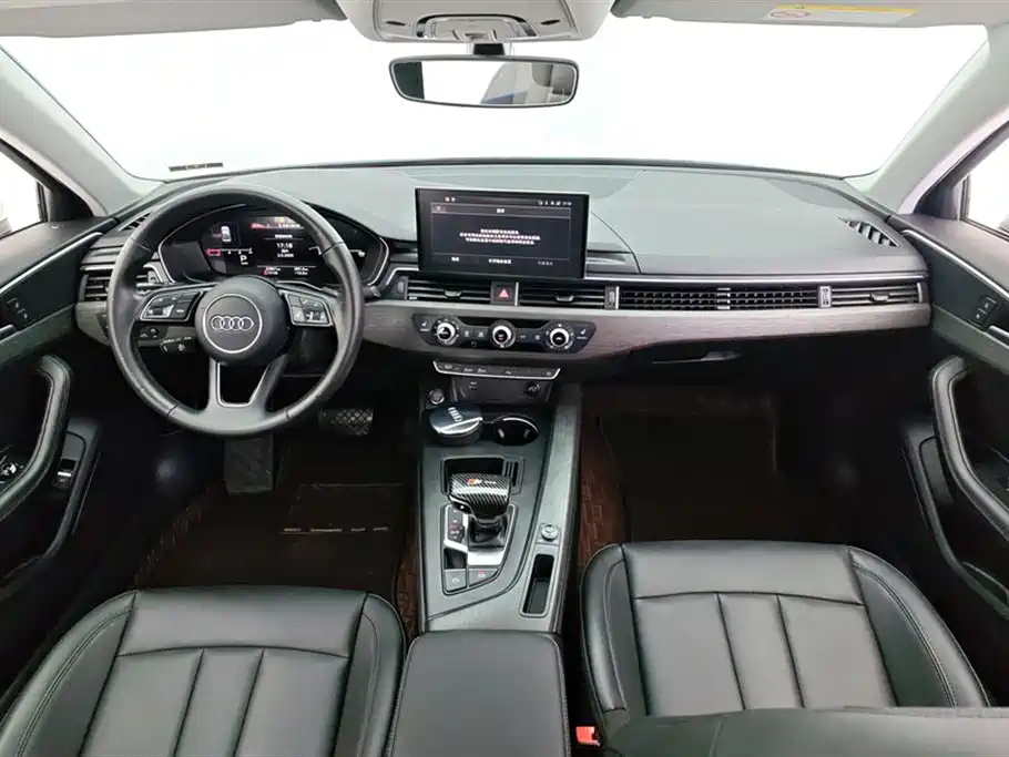 Audi A4L 2022 40 TFSI Fashionable and Elegant купить на сайте DeffCars