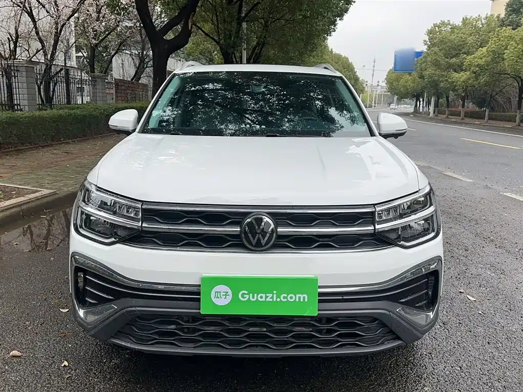 Tuyue 2023 300TSI 2WD Bright Moon Edition купить на сайте DeffCars