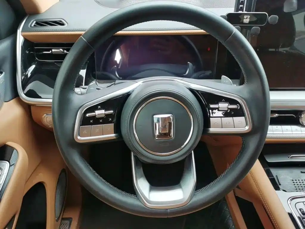 Tank 500 2023 model 3.0T sports version, environment-creating type, 5 seats купить на сайте DeffCars