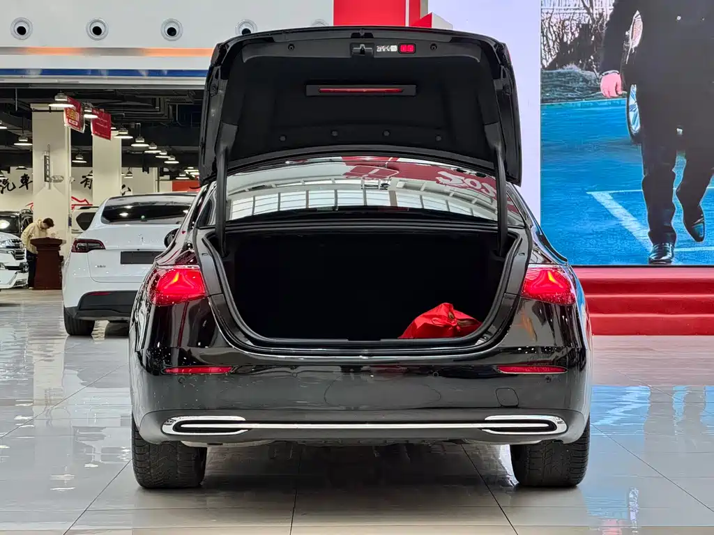 Mercedes-Benz E-Class 2024 facelift E 300 L fashionable model купить на сайте DeffCars