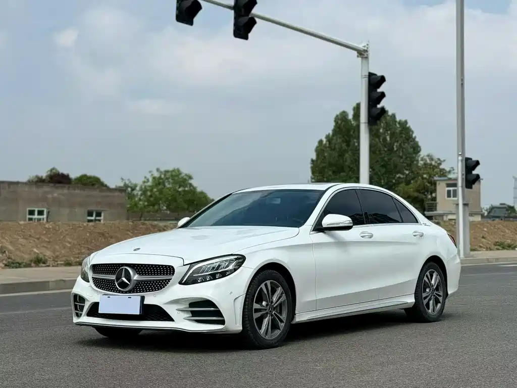 Mercedes-Benz C-Class 2019 C 180 L Fashionable Sports Edition купить на сайте DeffCars