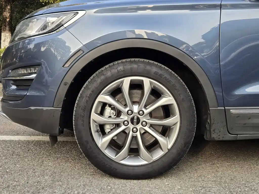 Lincoln MKC 2017 2.0T four-wheel drive premium version купить на сайте DeffCars